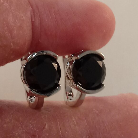 18K White Gold Filled Simple Black Onyx Diamond Zircon Hoop Earrings Party Gift - Picture 4 of 6